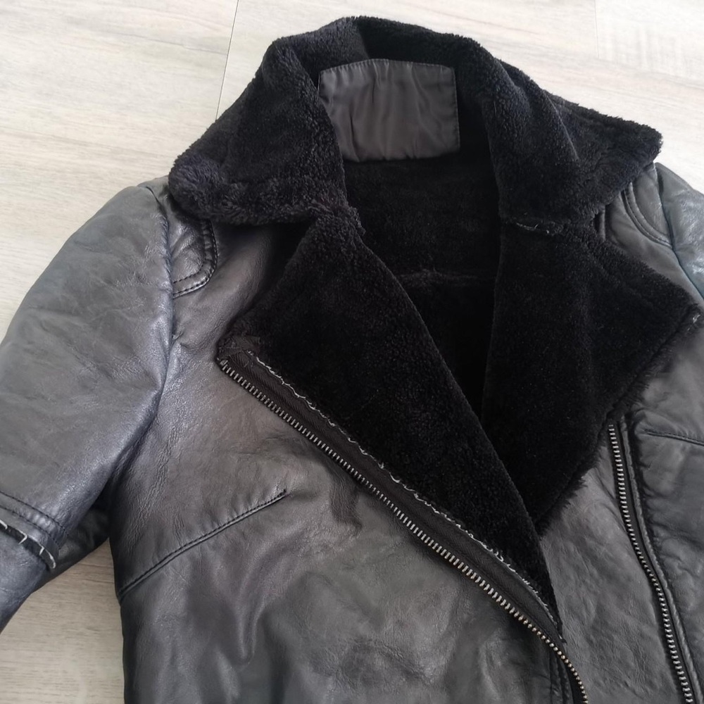 Faux leather jacket - Picture 2 of 4